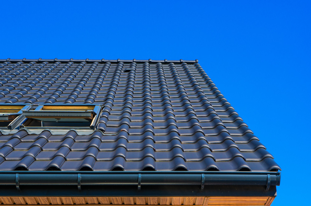 How Soft Washing Extends the Life of Your Roof