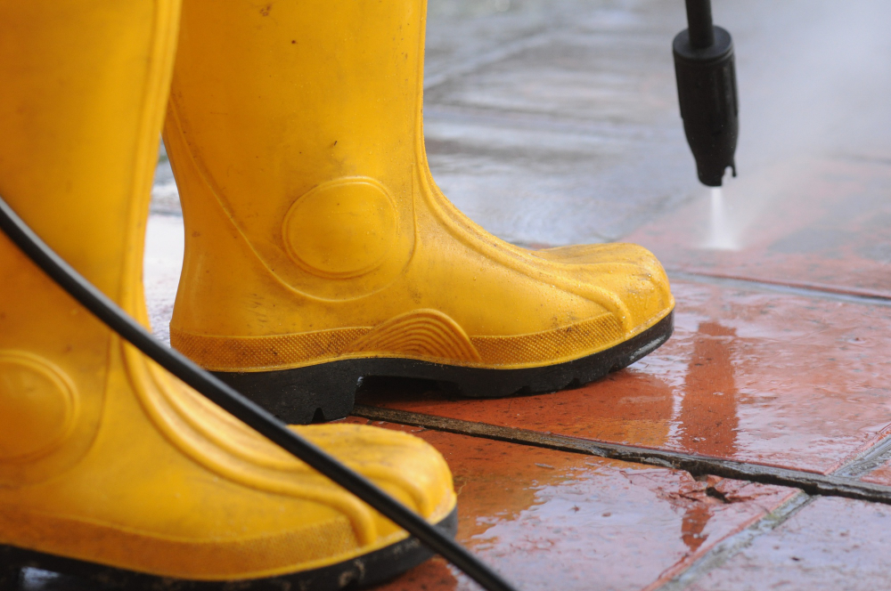 Transform Your Driveway: The Complete Guide to Pressure Washing