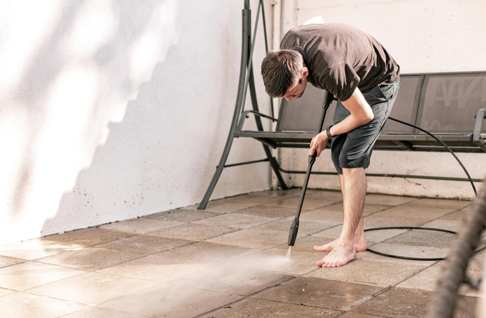 The Hidden Risks of DIY Pressure Washing