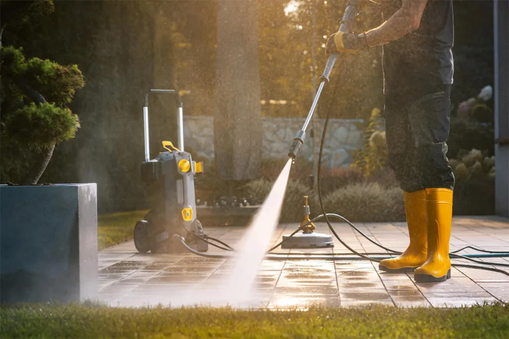 How Professional Pressure Washing Protects Orlando's Environment